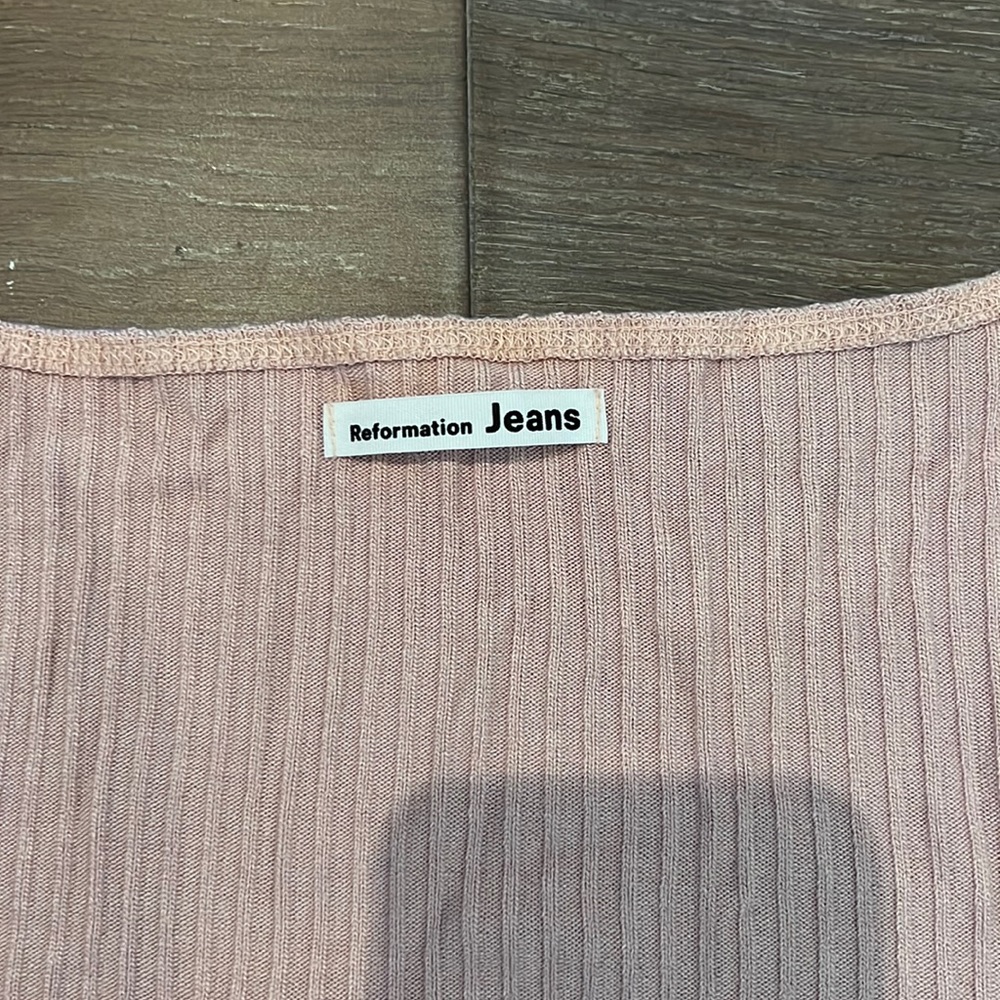 Reformation short sleeve size xs in pink
